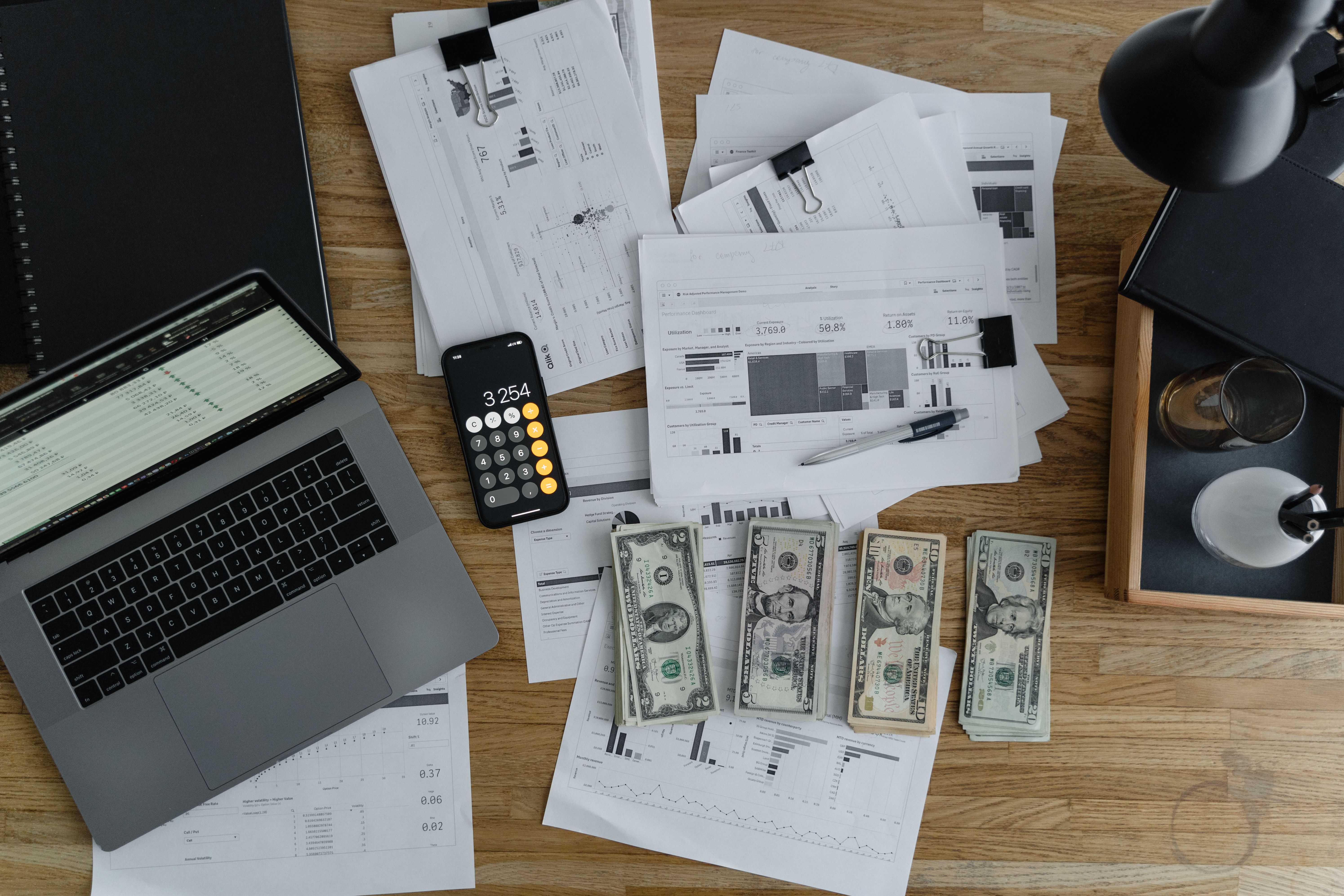 How to Create a Monthly Budget That Actually Works: A Simple Step-by-Step Guide