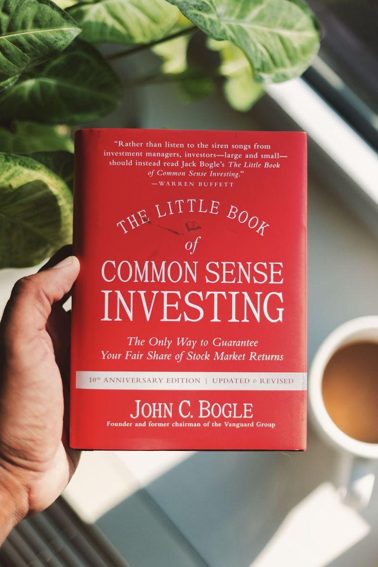 The Little Book of Common Sense Investing Review: Is John Bogle's Classic Worth Reading? cover